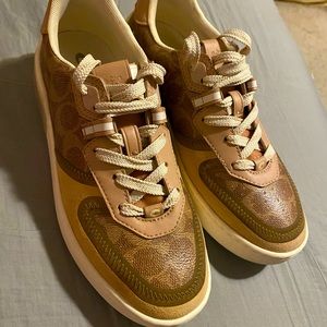 Coach shoes sneakers pre owned